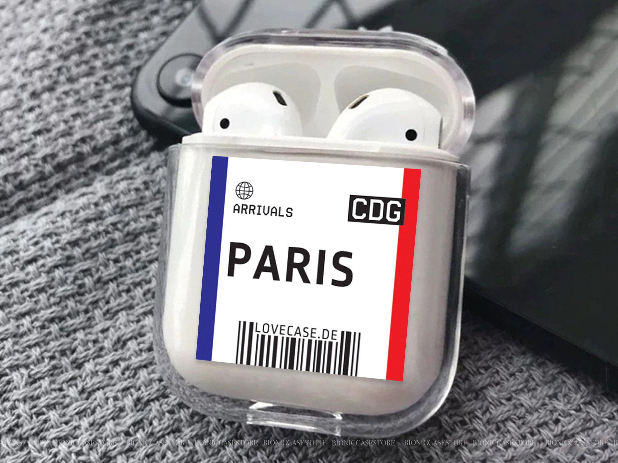 Apple AirPods Case – April in Paris