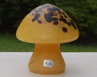 Art Glass  yellow MUSHROOM with original label Monica Backstrom Kosta Boda Sweden FREE SHIPPING