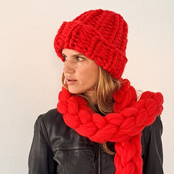 Set of Super Chunky Beanie Hat and Scarf, Women's Wool Knit Beanie