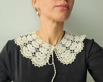 Handmade Crochet Collar: White Cotton Lace, Victorian Style