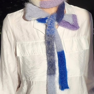Mini bufanda de seda mohair: bufanda fina de rayas multicolores para el cuello