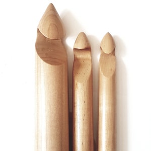 30/40/50 Mm Crochet Hook GIANT Wooden Crochet Hook Sizes 50mm 40mm