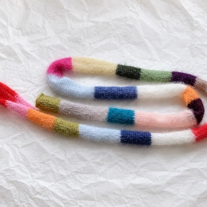 Mini bufanda de seda de mohair, bufanda fina de rayas multicolores