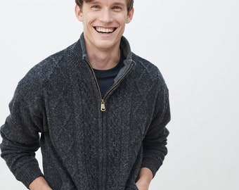 Charocal komplett gefütterter Aran-Zip-Pullover | Shetland Wolle Zopfmuster Pullover | Aran Strickjacke | Fischer-Pullover | Aran Fleece Pullover