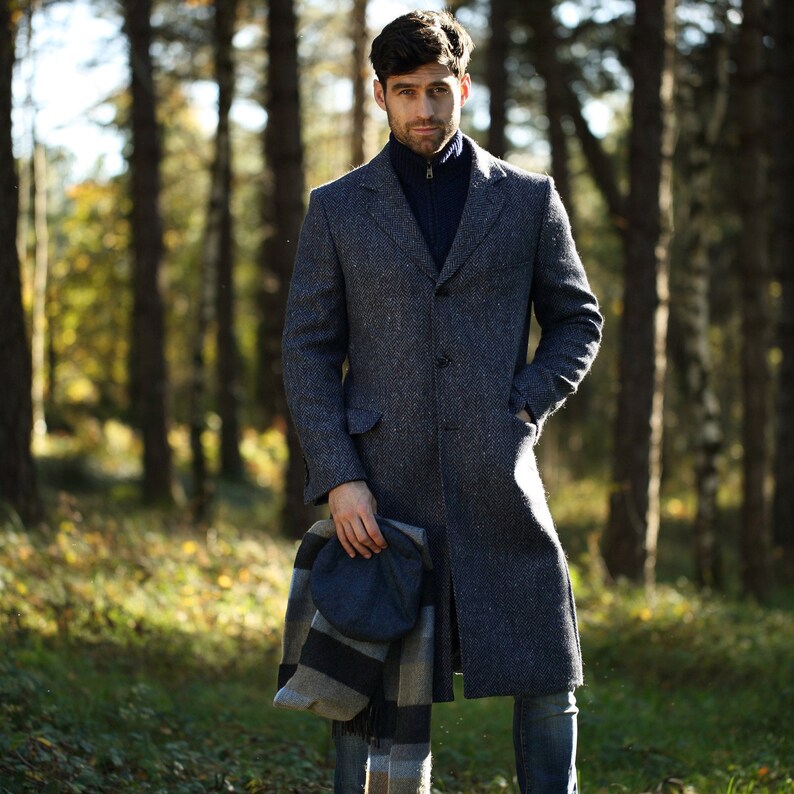 Men's Navy Herringbone Donegal Tweed 