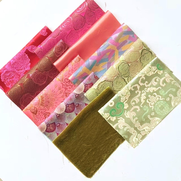 Brokat Samt Stoffpaket: Rosa & grüne Patchwork-Quadrate