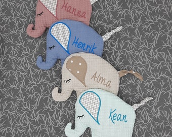 Elefant, Kirschkern Elefant mit Name, Körnerelefant, personalisiertes Geschenk zur Taufe, Geburt, waschbar.