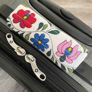 Hungarian folk art inspired Luggage handle wrap with namecard holder,  gift, luggage identifier, traveling accesories Matyo mintas,