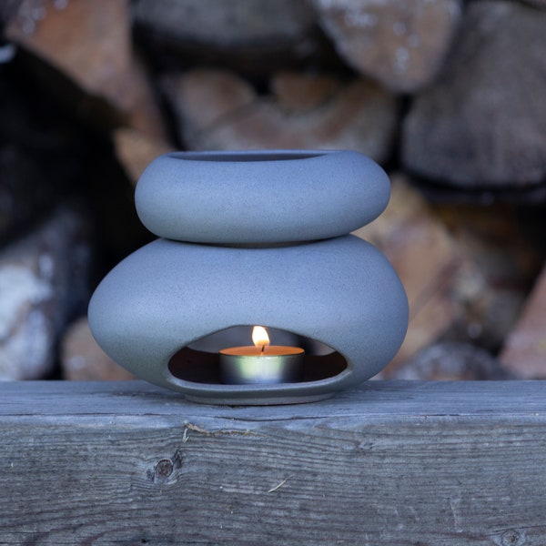 Handmade Ceramic oil burner for essential oils and wax melts | Pebble Gray