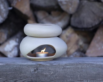 Bruciatore di cera profumata in ceramica fatto a mano, diffusore di oli essenziali ispirato ai ciottoli, decorazione per la casa color beige sabbia