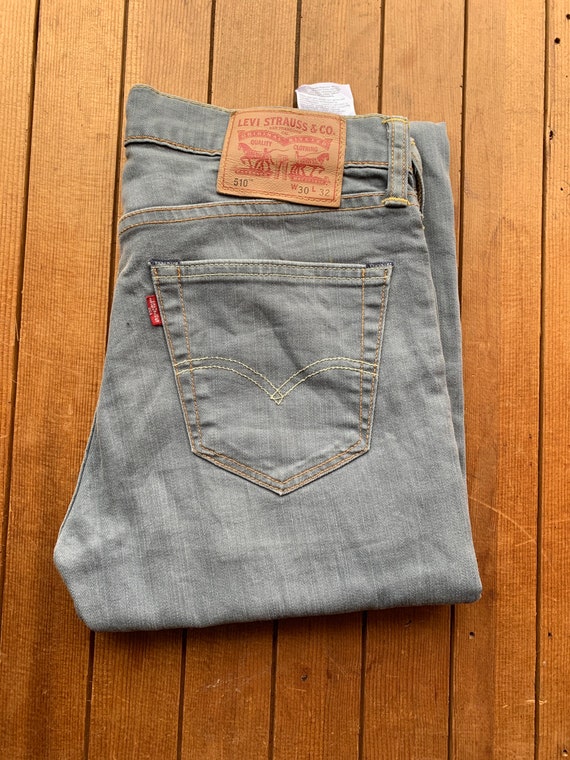 Unisex vintage 510 classic Levis 30W 32L denim Lev
