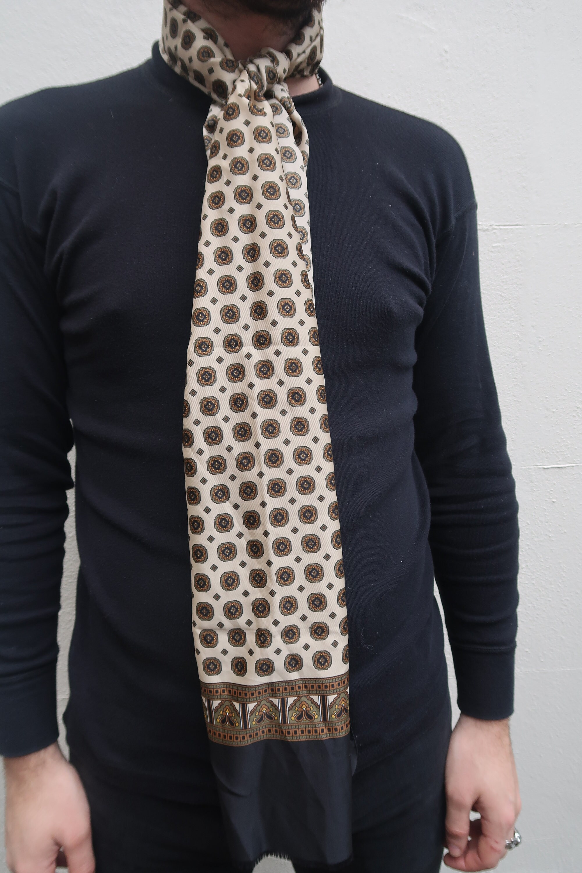 Mens vintage silk white geo print psychedelic 60s mod scarf Etsy