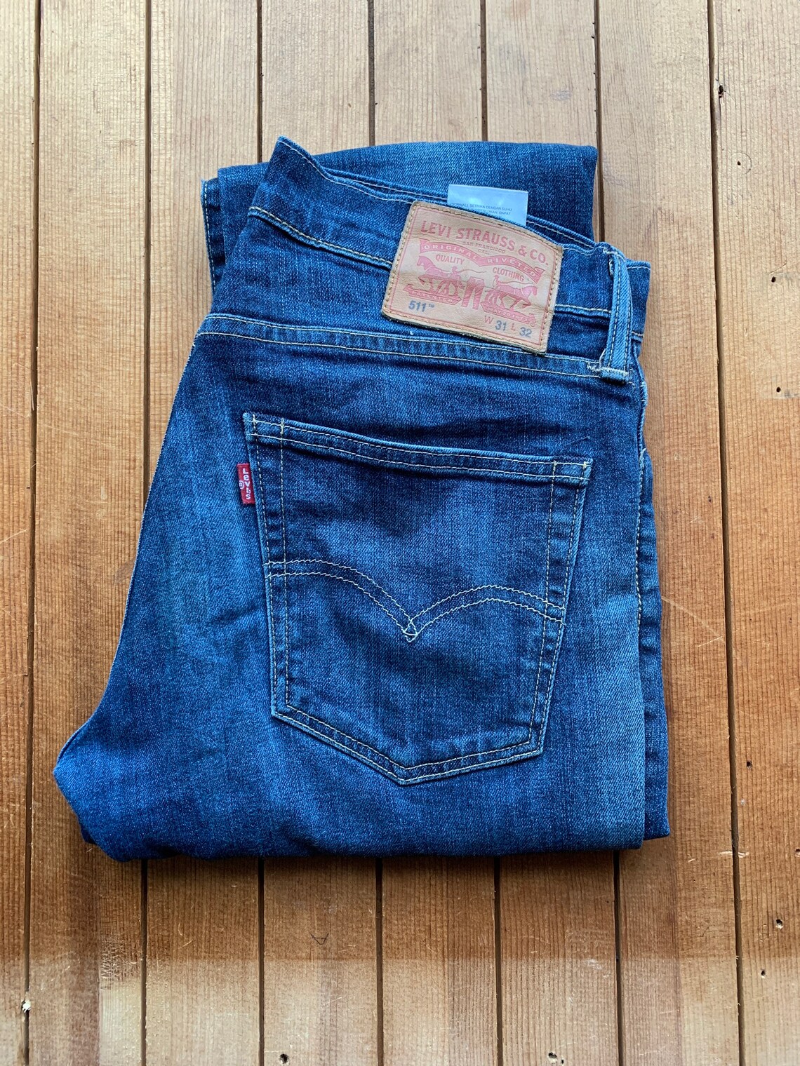 511 levis 32 32
