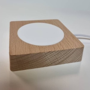 Bamboe basislamp van Nighttime Nicholas: USB-nacht, geen batterijen, wit licht