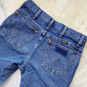 Wrangler Jeans // Medium Wash // Vintage 90s // Size 30x32 // 100% Cotton image 6