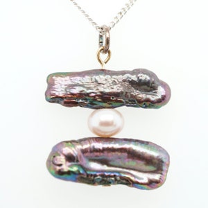 Handmade White and Black Freshwater Pearl Necklace