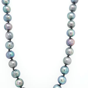 Handmade black Freshwater Pearl Necklace