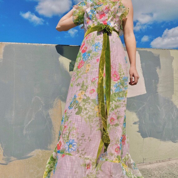 Vintage 70s pink silk floral dress.