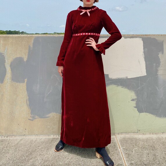 Vintage 30’s Burgundy Velvet Prairie Dress.