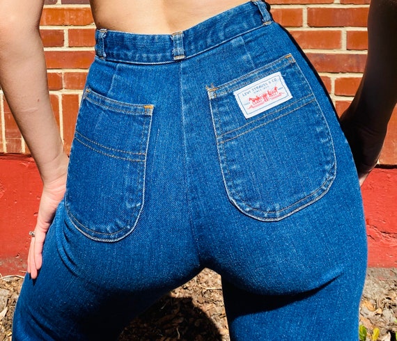 1970’s Rare High waisted pure cotton LEVI Bell bot