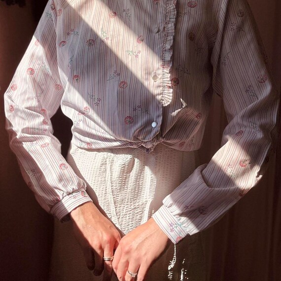 1960s ruffle collar floral avant garde blouse - image 5