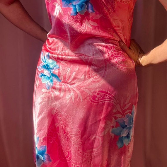 1990s pink satin floral slip dress - image 4