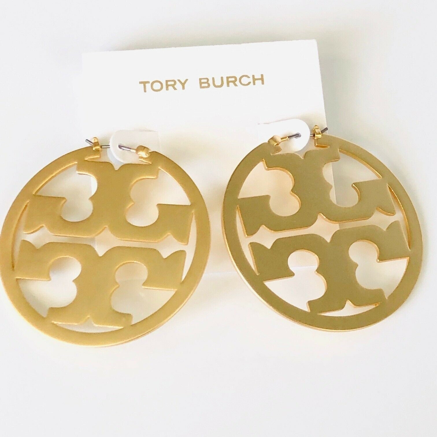 NEW 2022 Tory Burch Miller Hoop Earrings in Matte 18K - Etsy Ireland