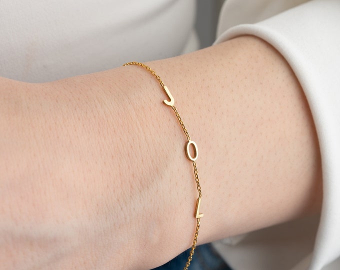 Letter Bracelet, initial Bracelet, Bridesmaid Bracelet, Custom Letter Bracelet, Sorority Bracelet, Mothers Day Gift, Christmas Gift