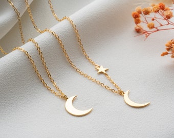 Collier minimaliste croissant de lune avec étoile - Collier à breloques étoile de lune - Pendentif thème céleste - Cadeau pour la fête des Mères - Cadeau de Noël