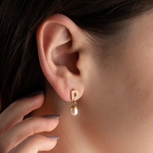 custom pearl beaded earrings