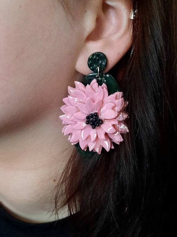 Boho Clay Statement Flower Earrings - The Perfect Modern Look