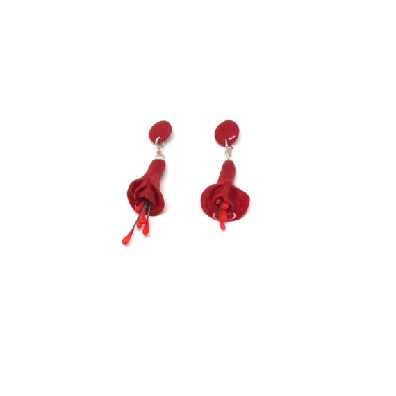 Comfortable colorful earrings with red calla flowers of clay, Floral jewelry suitable for gift, Fantasy calla earrings
