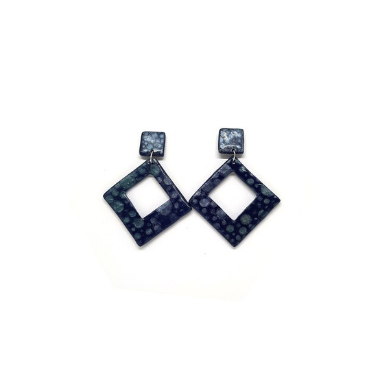 Comfortable statement earrings, navy blue in two tones, large squares sprinkled with powder