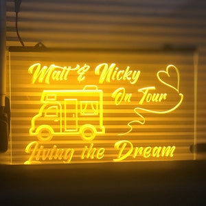 Cartello da viaggio personalizzato illuminato a LED al neon per camper "Motorhome on Tour"