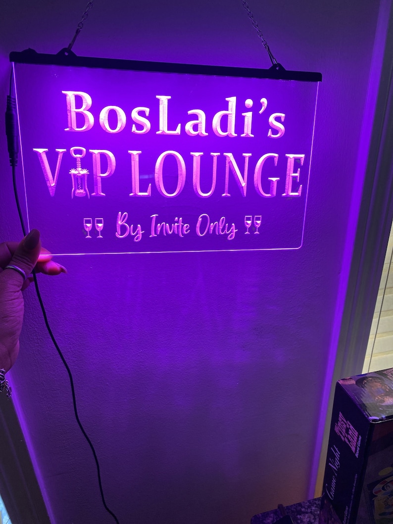 VIP Lounge Illuminated LED Neon Wine Bar Sign Décor - Etsy