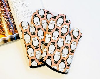 Ready to Ship. Pink Owls. Oven Mitts and Potholders Gift Set - Thick, Soft, Flexible. Kitchen Decor.