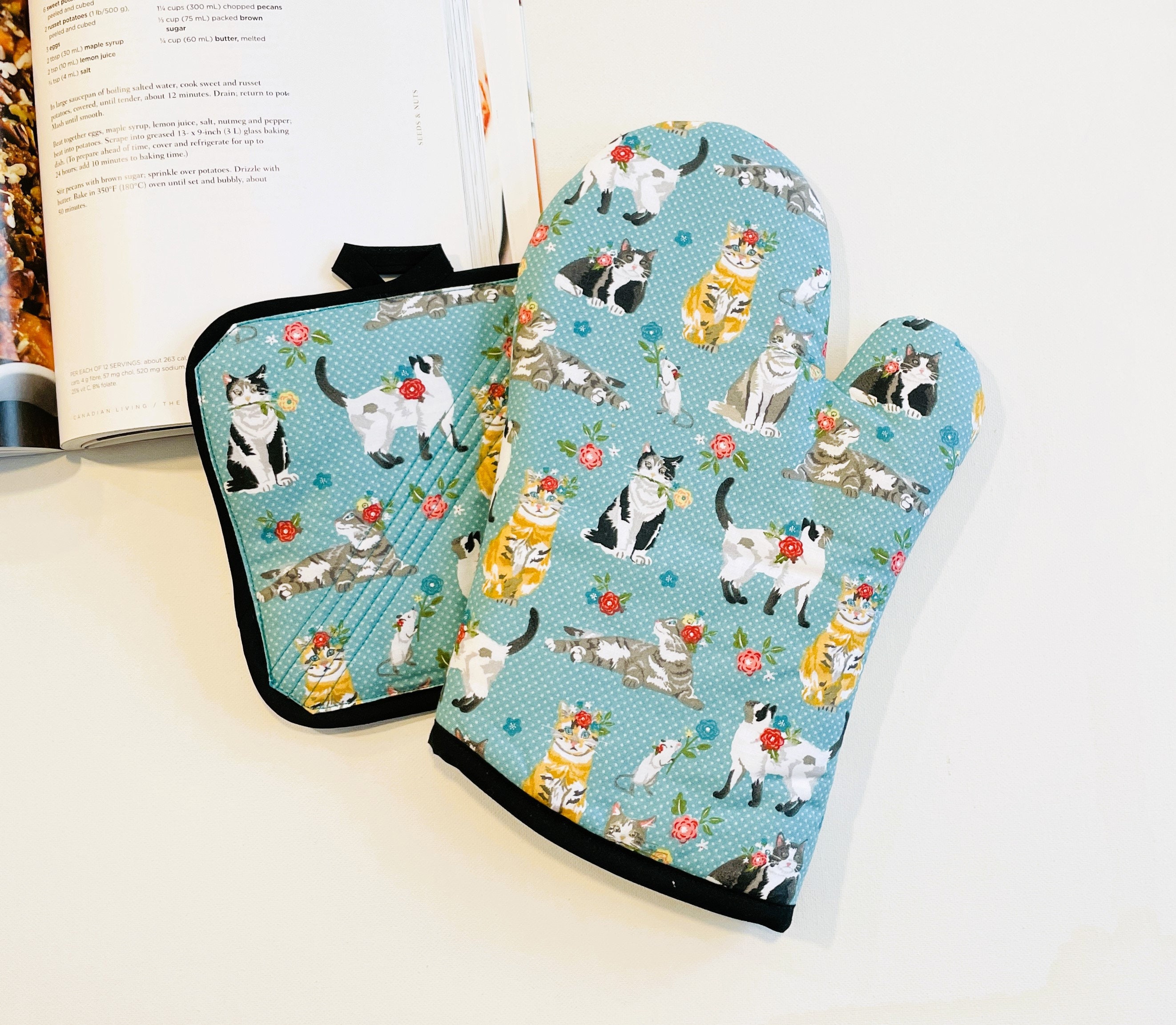 Ready to Ship. Teal Dotted Cats Kittens. Oven Mitts - Etsy