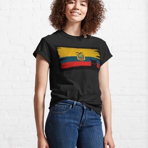 Vlag van Ecuador met zwart T-shirt Angry Black Cat