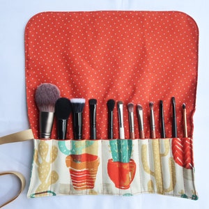 Makeup Brush Roll l Makeup Brush holder l Makeup Brush Travel Size l Makeup Brush Organizer l Washable l Canvas + Cotton
