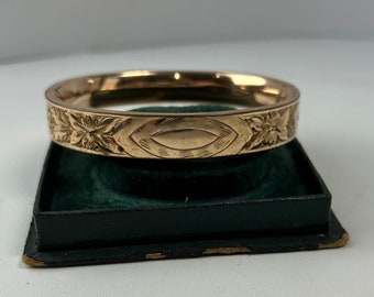 Vintage Victorian E.M. Co (Empire Mfg. Co.) Gold Filled Hinged Bangle Bracelet