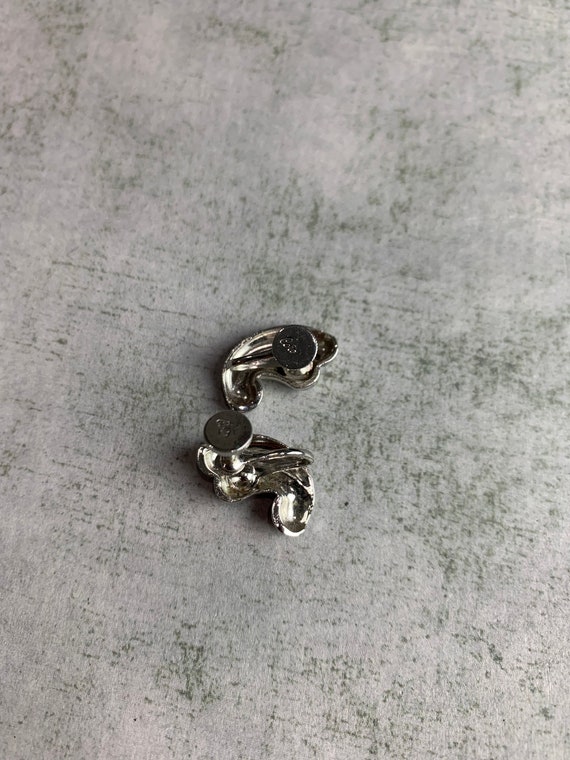 Vintage Coro Silver Swirl Screw Back Earrings - image 4