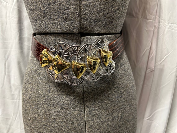 Alexis Kirk Snakeskin Elegant Black and Gold Textured Belt VINTAGE Vintage Alexis Kirk Gold & Silver Tone Statement Belt: Faux  main image 4