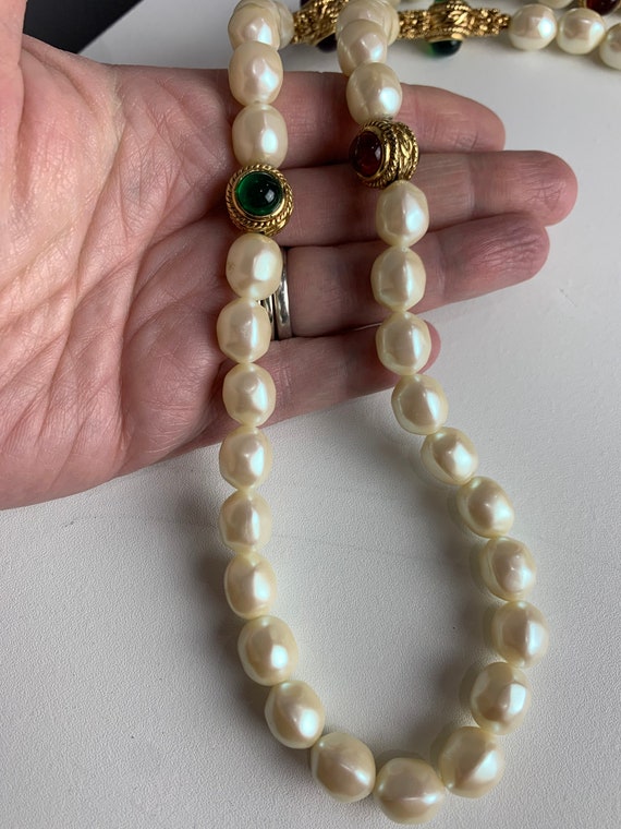 Givenchy - Vintage six strand pearl necklace - 4element