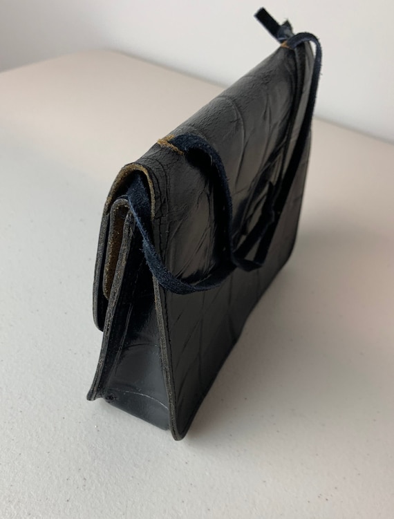Vintage Mundi Leather Black Textured Handbag - image 5