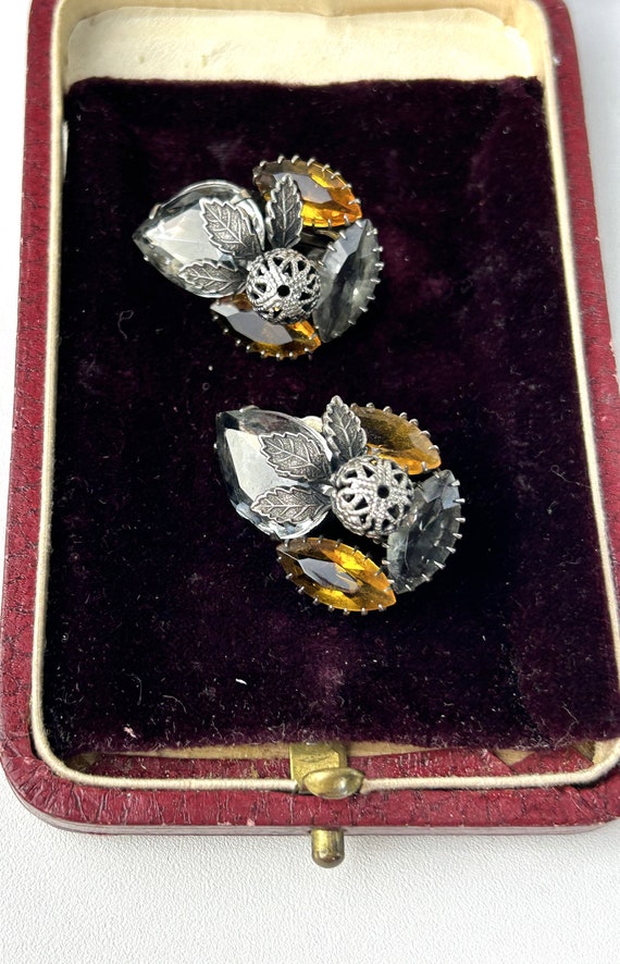 Vintage Grey and Amber Rhinestone Silver Tone Clip