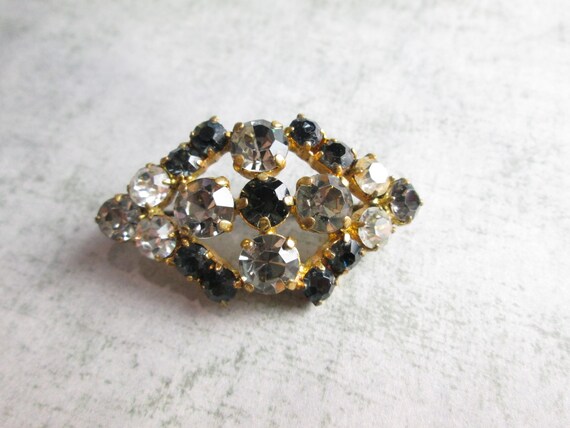 Vintage Black and Smokey Rhinestone Brooch - image 1