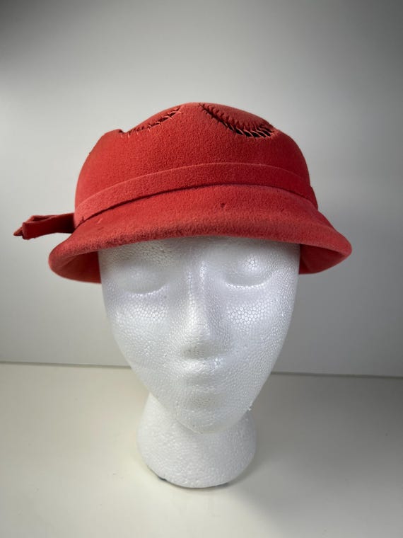 VTG 1950s Hattie Carnegie Hat Caplet Beret il_1080xN.1407813305_kkbv.jpg main image 4