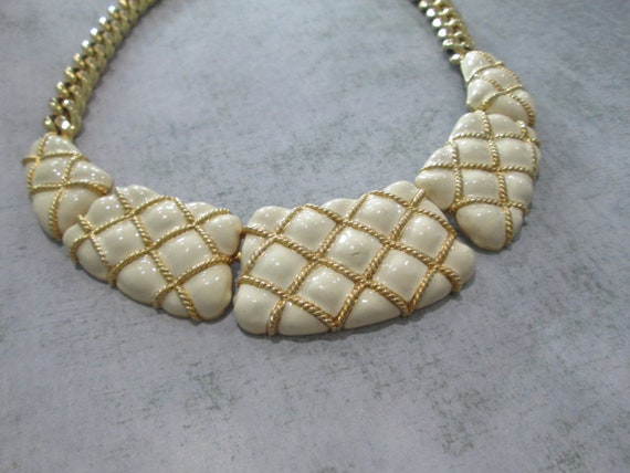 Vintage Gem Craft Signed Cream Pillow Style Neckl… - image 7