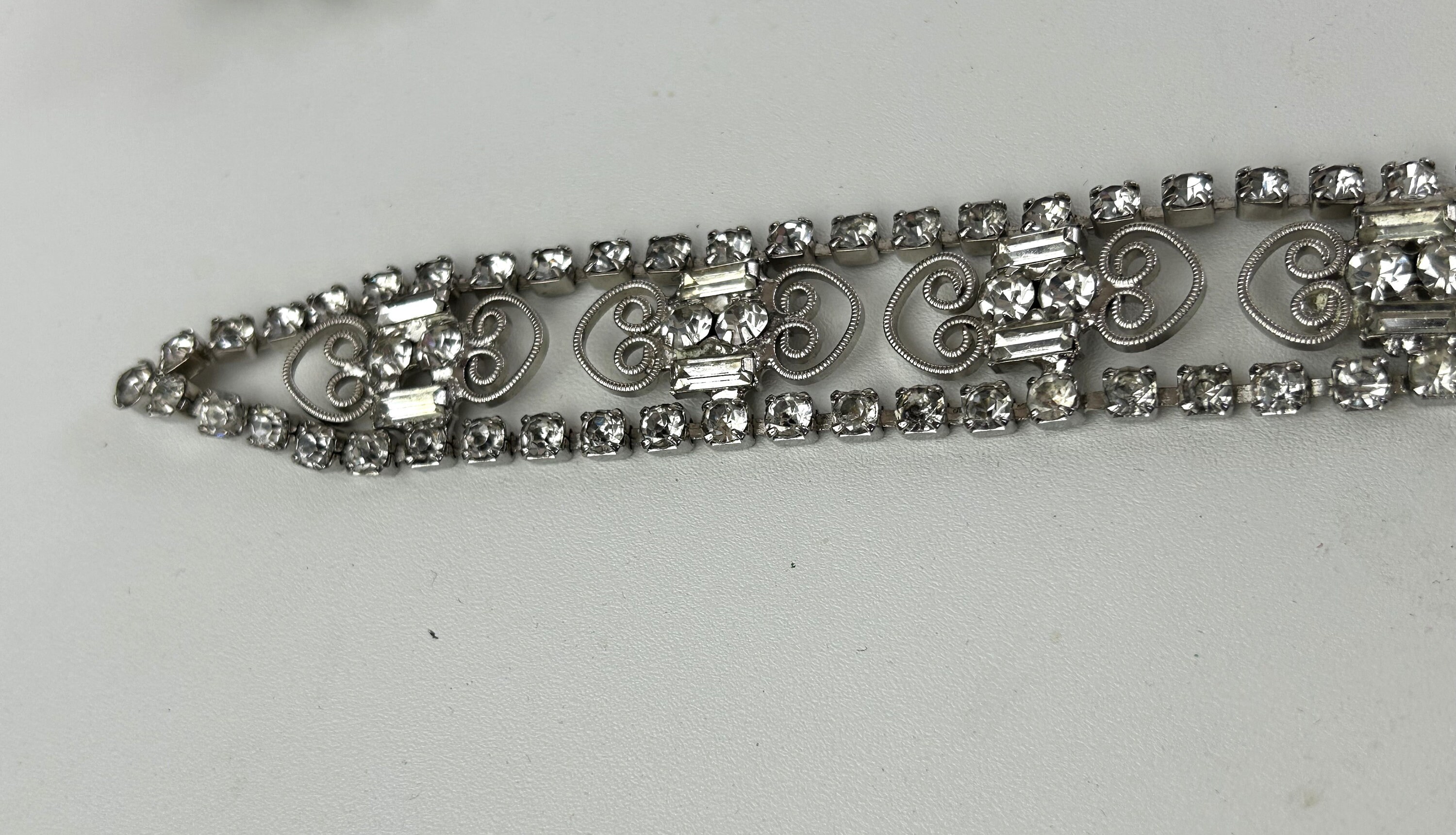Vintage Juliana D & E Clear Rhinestones in Silver Belt - Etsy display picture 1