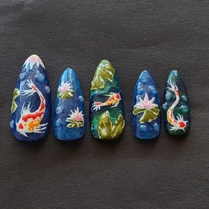 Koi fish pond inspired press on/glue on nails